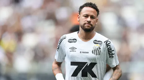 Neymar segue sendo dúvida para Santos x Fortaleza. Foto: Gilson Lobo/AGIF