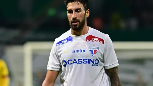 Lucero jogador do Fortaleza durante partida contra o Palmeiras no estadio Arena Allianz Parque pelo campeonato Brasileiro A 2025. Foto: Jota Erre/AGIF