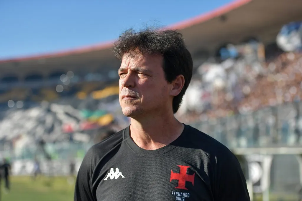 Fernando Diniz comentou sobre Coutinho no Vasco – Foto: Thiago Ribeiro/AGIF.