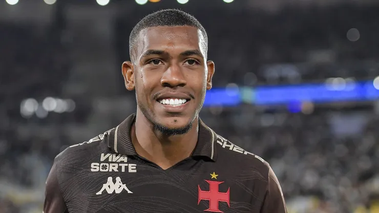 Rayan retornará ao time titular do Vasco.