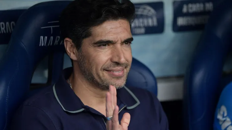 Abel Ferreira vai fazer mudanças para Juventude x Palmeiras. Foto: Thiago Ribeiro/AGIF