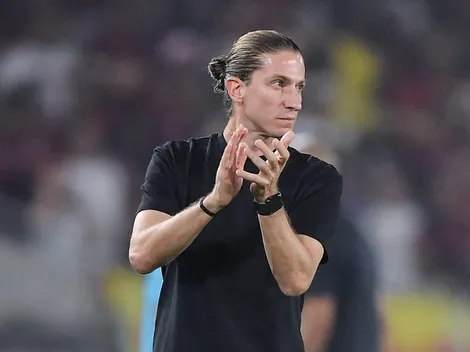 Filipe Luís recebe elogios por decisões tomadas no Flamengo