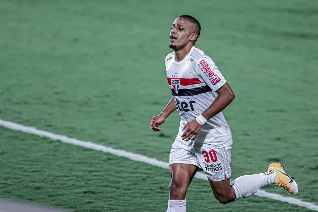 Brenner em campo pelo São Paulo. Foto: Heber Gomes/AGIF
