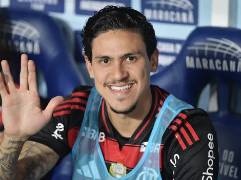 Pedro, do Flamengo, aparece bebendo leite após recomendação de jornalista