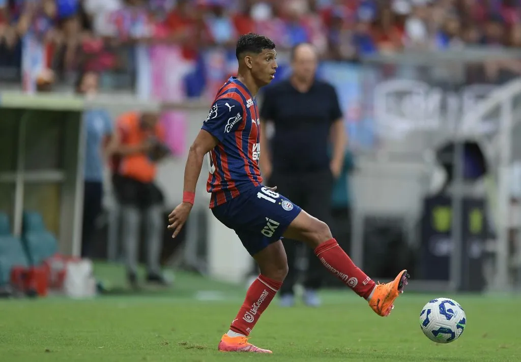 BA – SALVADOR – 02/11/2025 – BRASILEIRO A 2025, BAHIA X BRAGANTINO – Erick Pulga jogador do Bahia durante partida contra o Bragantino no estadio Arena Fonte Nova pelo campeonato Brasileiro A 2025. Foto: Jhony Pinho/AGIF