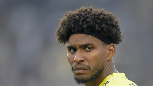 Hugo Souza se recuperou de lesão no Corinthians.