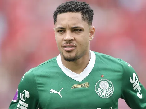 Vai jogar contra Atlético-MG? Vitor Roque vira desfalque no Palmeiras contra o Santos