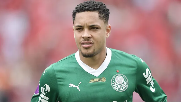 Vitor Roque jogador do Palmeiras durante partida contra o Flamengo no estadio Maracana pelo campeonato Brasileiro A 2025. Foto: Thiago Ribeiro/AGIF