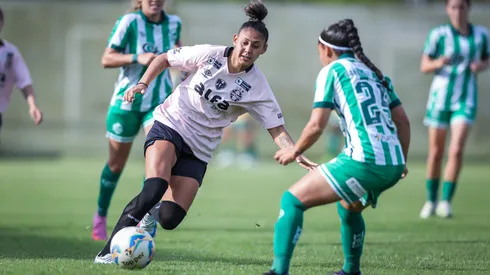 Mosqueteiras e Esmeraldinas se enfrentam pela primeira vez na final do Gauchão Feminino – Foto: Caroline Motta/Grêmio
