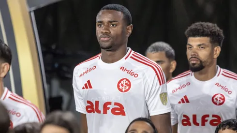 Ricardo Mathias jogador do Internacional durante partida contra o Flamengo no estadio Maracana pelo campeonato Copa Libertadores 2025.