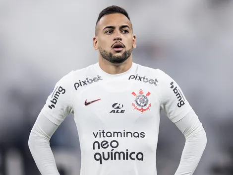 Maycon está insatisfeito por incerteza sobre seu futuro no Corinthians