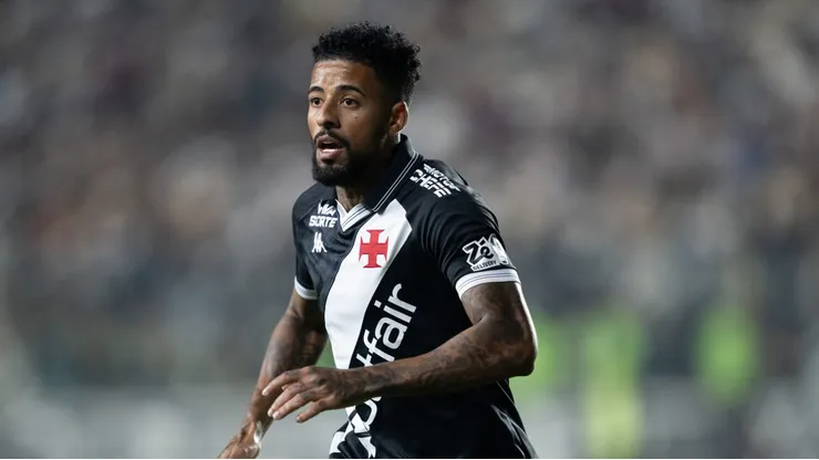 Paulinho jogador do Vasco durante partida contra o Independiente del Valle no estadio Sao Januario pelo campeonato Copa Sul-americana 2025. Foto: Jorge Rodrigues/AGIF