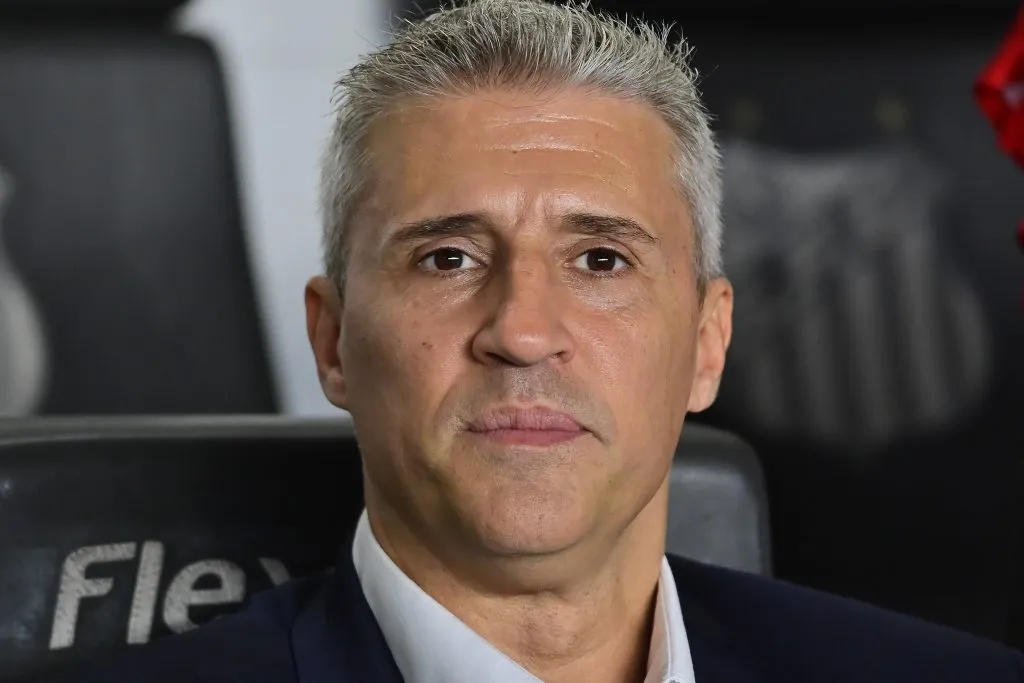 Crespo está de olho em Nicolas – Foto: Jota Erre/AGIF.