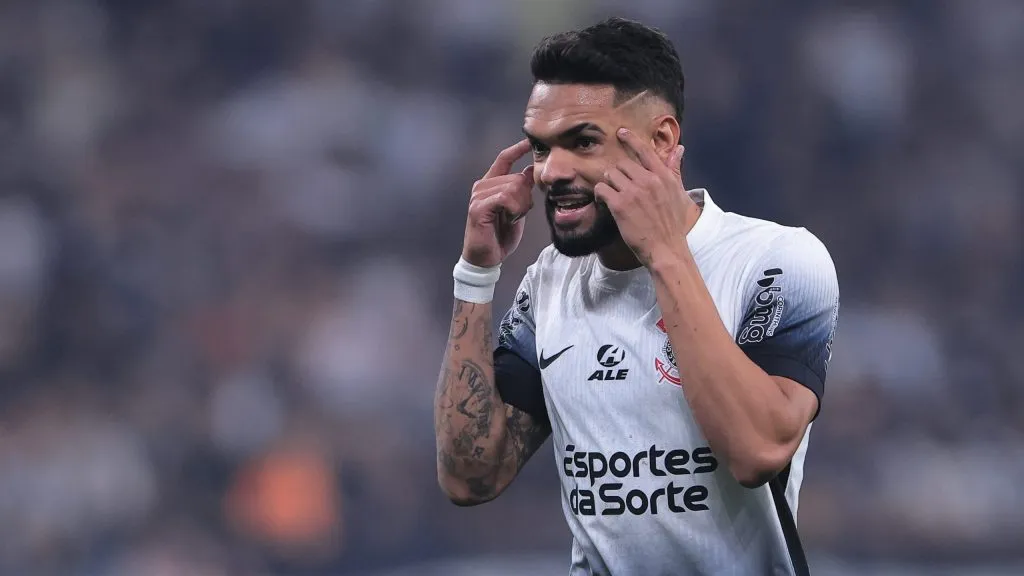 Raniele em campo pelo Corinthians. Foto: Ettore Chiereguini/AGIF