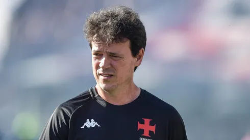 Diniz relacionou Paulinho no Vasco.