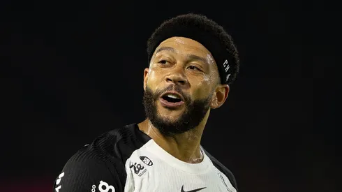 Depay virou assunto após RB Bragantino x Corinthians.