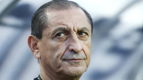 Ramon Diaz tecnico do Corinthians durante partida contra o Portuguesa no estadio Pacaembu pelo campeonato Paulista 2025.
