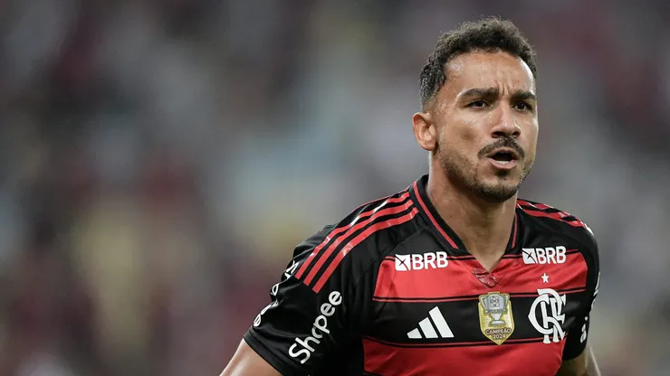 Danilo jogador do Flamengo durante partida contra o Botafogo-PB no estadio Maracana pelo campeonato Copa Do Brasil 2025.