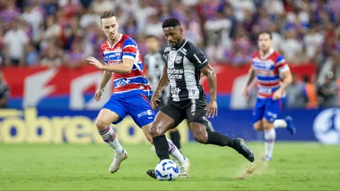Ceará x Fortaleza se enfrentam pelo Campeonato Brasileiro A 2025. Foto: Baggio Rodrigues/AGIF