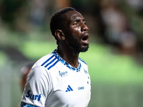 Leonardo Jardim é avisado de recuperação de Bolasie e atacante retorna no Cruzeiro