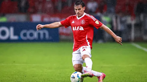 Alexandro Bernabei jogador do Internacional durante partida contra o Bahia no estadio Beira-Rio pelo campeonato Copa Libertadores 2025.