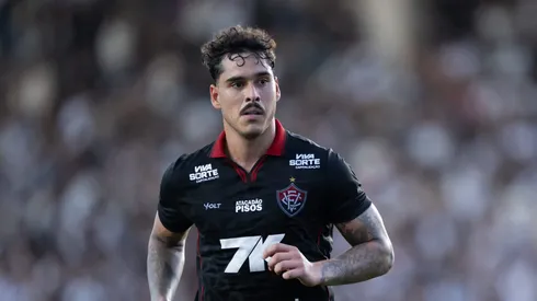 Lucas Halter quer atuar em Vitória x Botafogo.