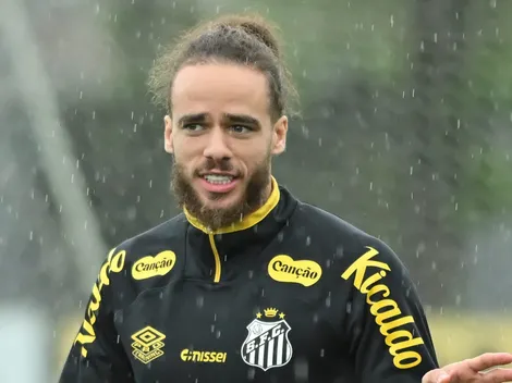 Billal Brahimi se incomoda com situação polêmica no Santos