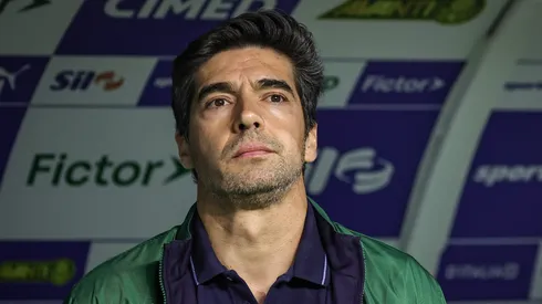 Abel Ferreira rebateu Crespo.