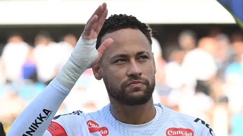 Neymar em campo pelo Santos. Foto: Jota Erre/AGIF
