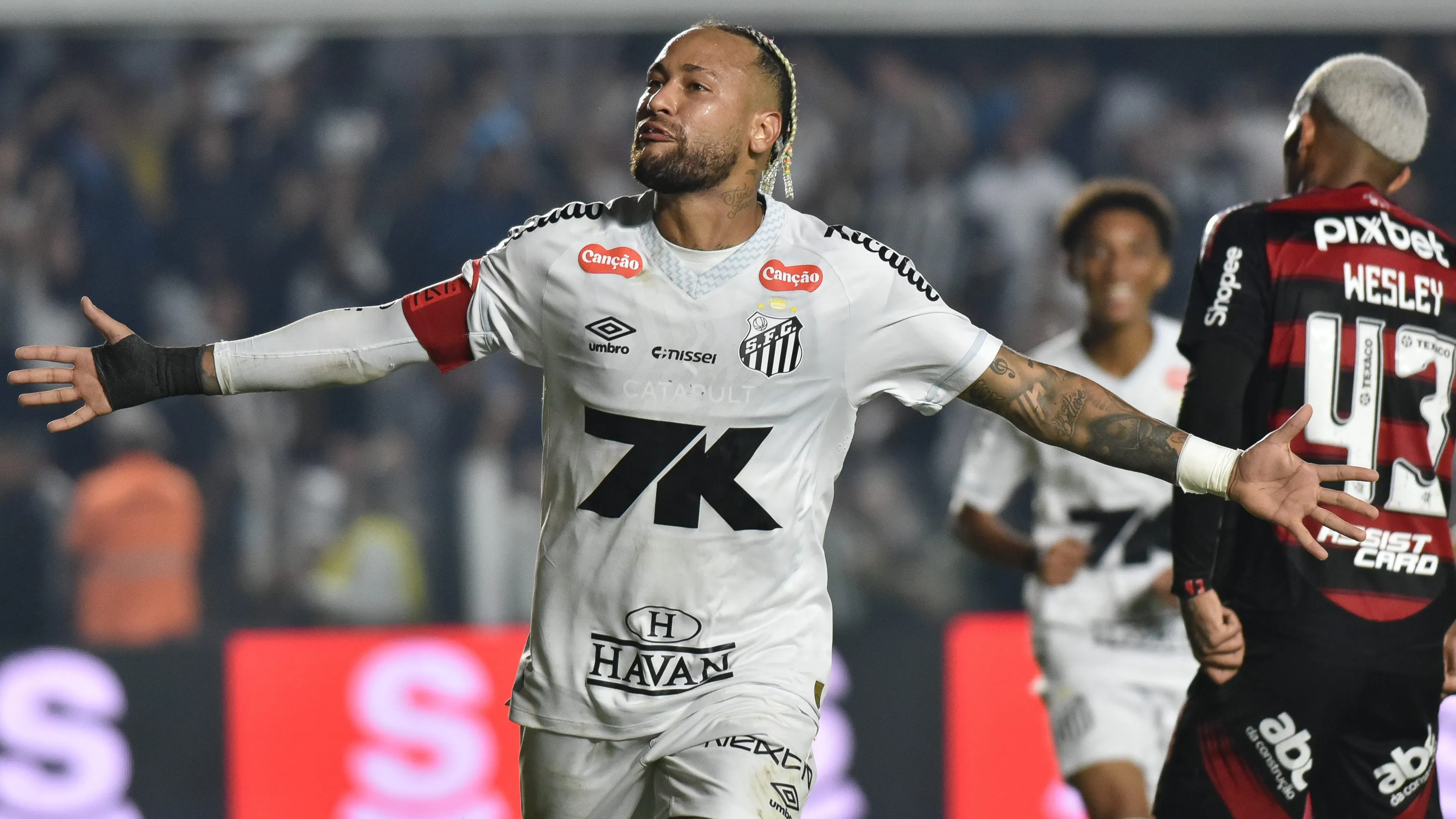 Neymar comemorando gol contra o Flamengo. Foto: Jota Erre/AGIF