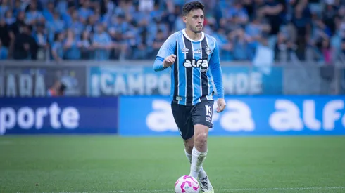 Noriega em ação pelo Grêmio no Brasileiro