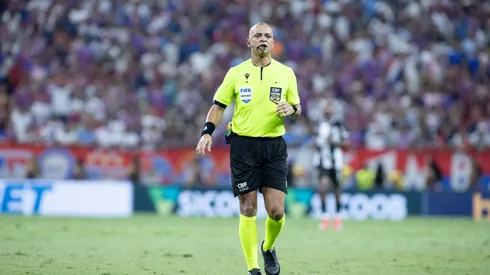 Wilton Pereira em Ceará x Fortaleza pelo Brasileirão 2025. Foto: Baggio Rodrigues/AGIF