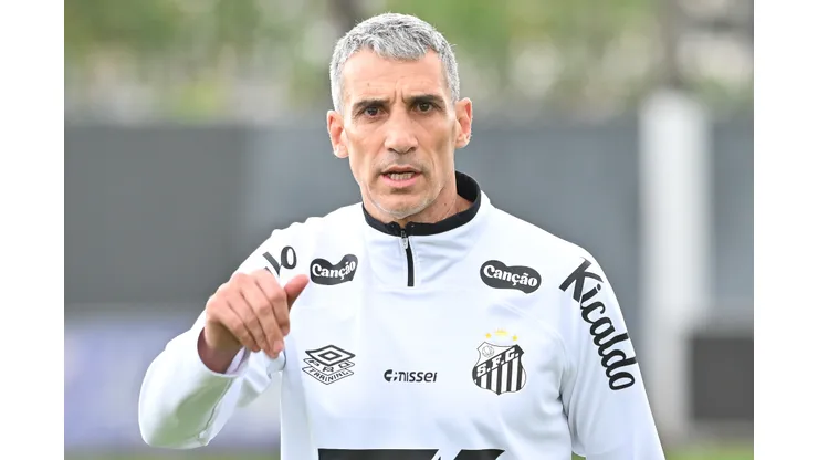 Juan Pablo Vojvoda, técnico do Santos