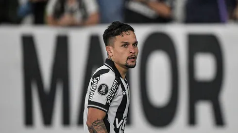 Artur, jogador do Botafogo