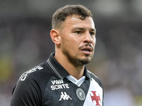 Hugo Moura será titular em Vasco x Juventude pelo Brasileirão