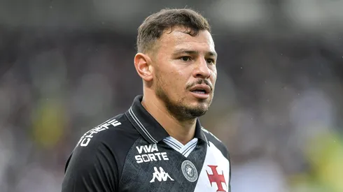 Hugo Moura será titular no Vasco contra o Juventude.