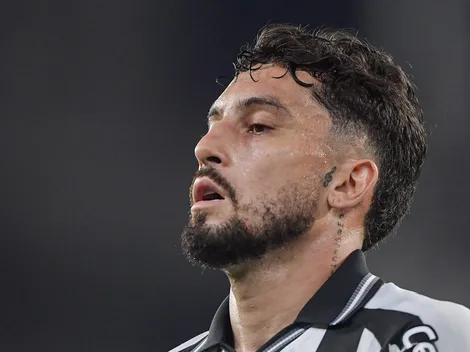 Felipe Melo 'rasga' elogios para Alex Telles no Botafogo