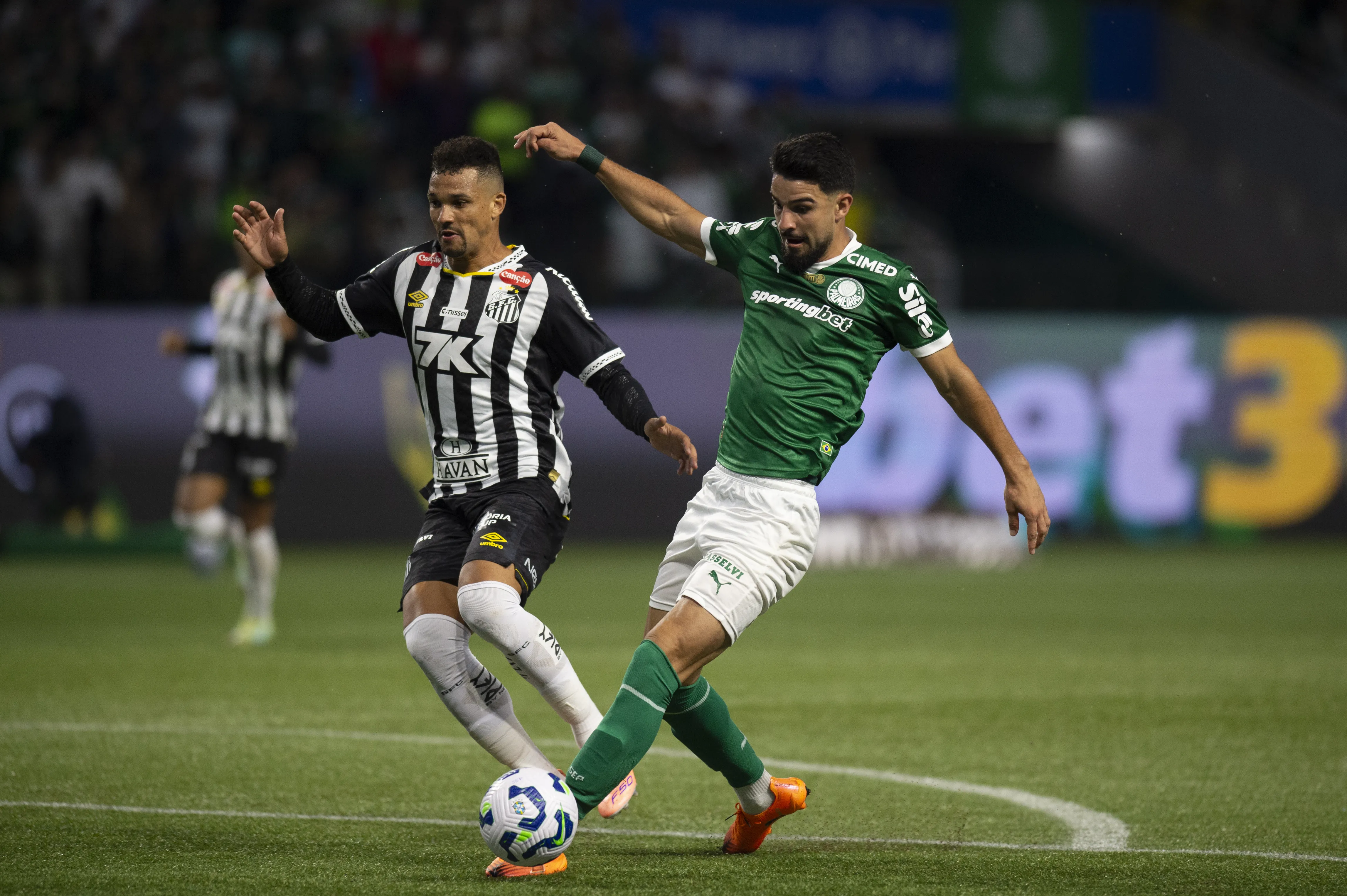 Zé Ivaldo foi titular do Santos contra o Palmeiras. Foto: Anderson Romao/AGIF