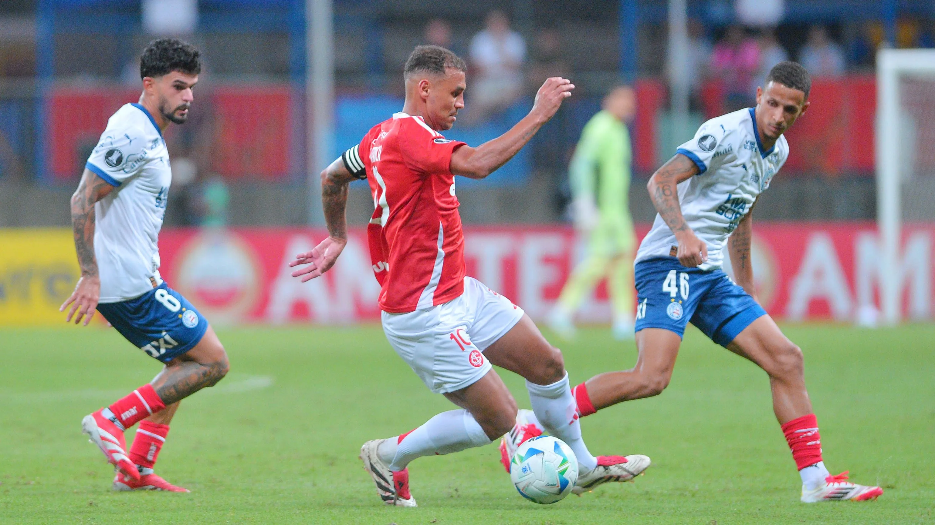Internacional x Bahia. Foto: Walmir Cirne/AGIF