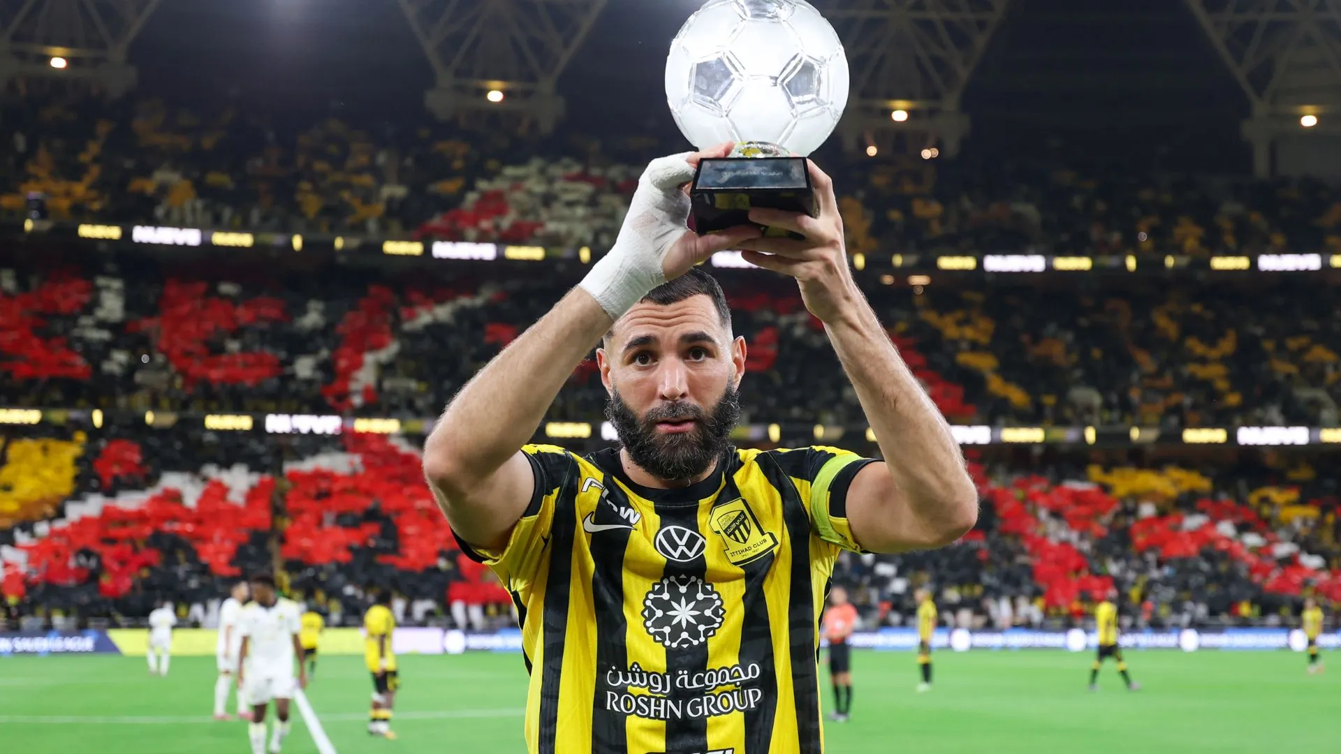 Benzema pode ficar distante do Grêmio