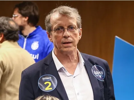 Nova gestão pede que Guerra não renove contratos no Grêmio