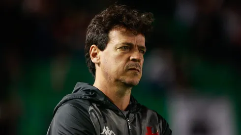 RS – CAXIAS DO SUL – 20/08/2025 – BRASILEIRO A 2025, JUVENTUDE X VASCO – Fernando Diniz tecnico do Vasco durante partida contra o Juventude no estadio Alfredo Jaconi pelo campeonato Brasileiro A 2025. Foto: Luiz Erbes/AGIF