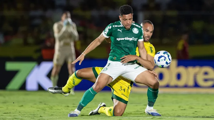 Vitor Roque em Mirassol x Palmeiras pelo Brasileirão 2025. Foto: Joisel Amaral/AGIF