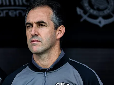 Léo Condé exalta Ceará e diz que vitória contra o Corinthians foi "Muito expressiva"