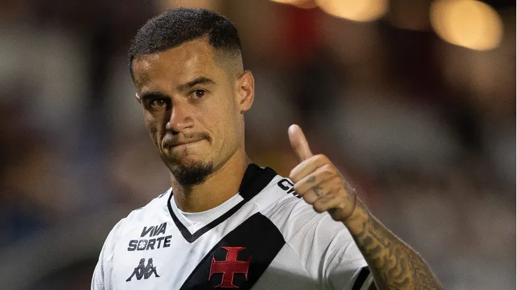 Coutinho está se cobrando no Vasco.