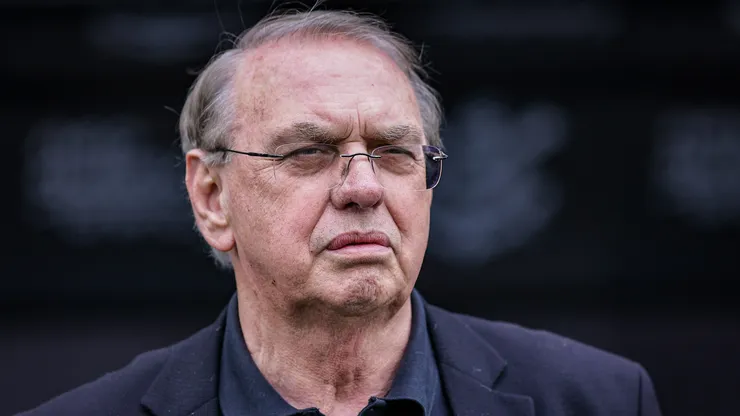 Osmar Stabile tem preocupações no Corinthians.