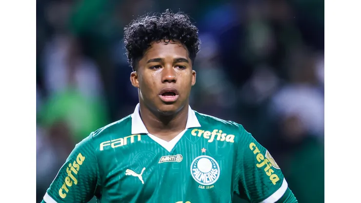 Endrick durante partida pelo Palmeiras na Libertadores de 2024.