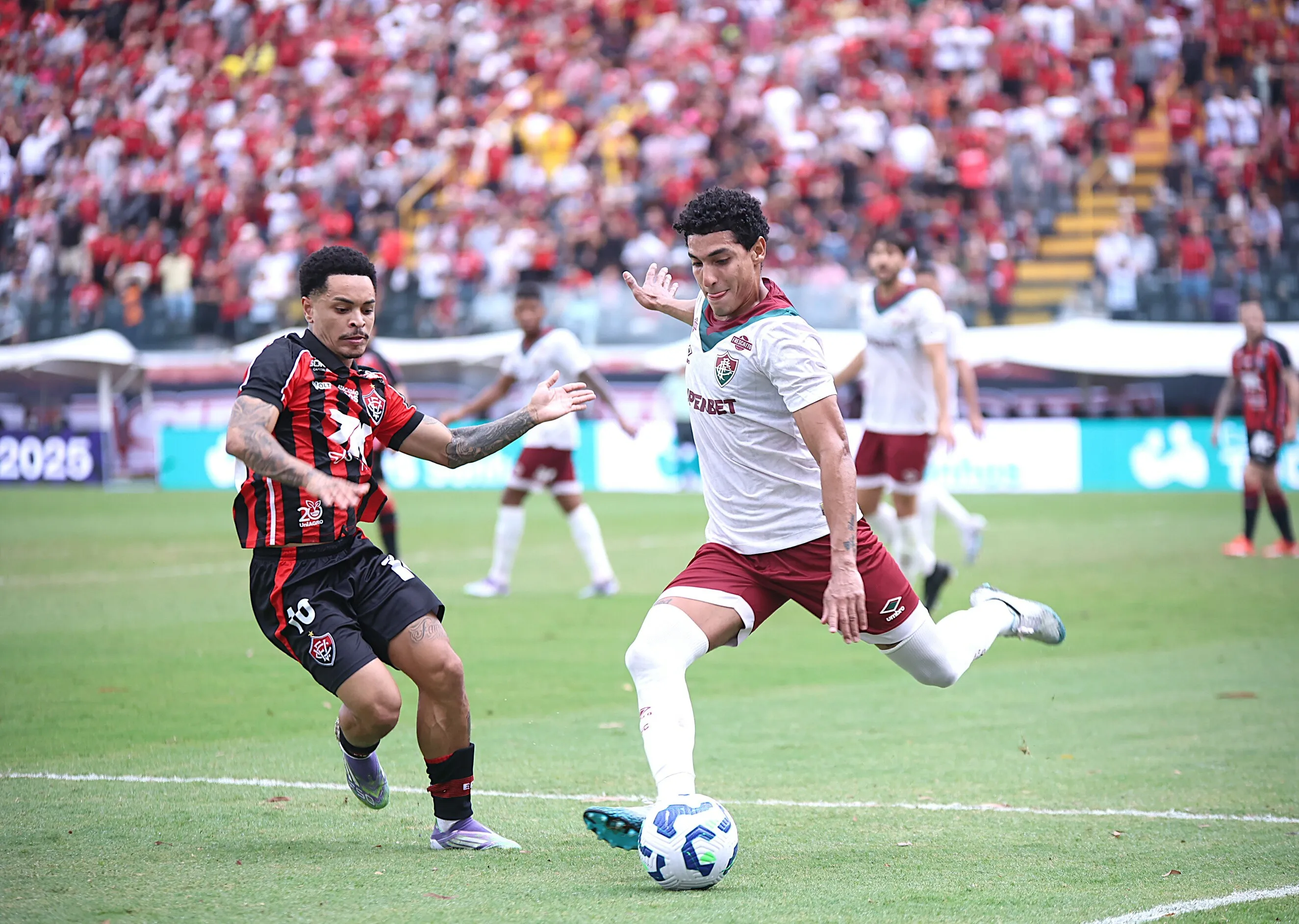 Gabriel Fuentes jogador do Fluminense durante partida contra o Vitoria – Foto: Marcio Jose/AGIF