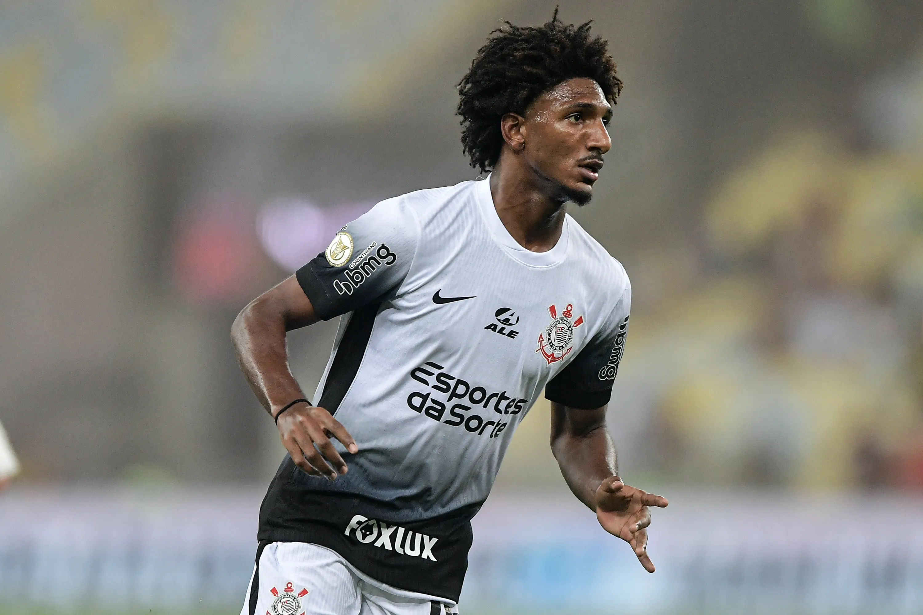 Talles Magno deve deixar o Corinthians – Foto: Thiago Ribeiro/AGIF.