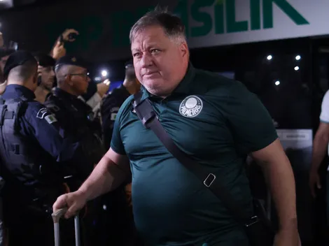 Anderson Barros, do Palmeiras, critica a CBF e defende Vitor Roque